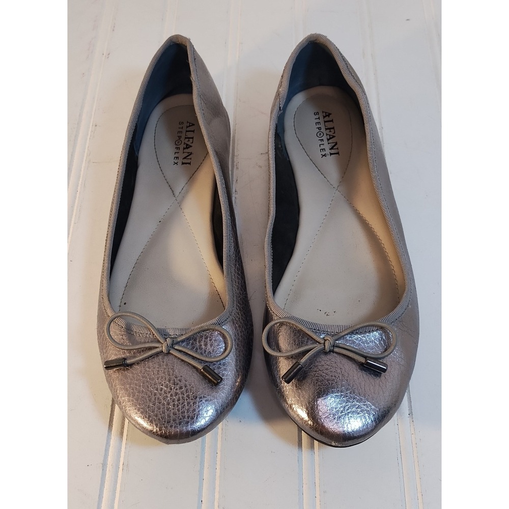 Alfani Step N Flex Women 7.5 Pewter Metallic Ballet Flats Bow Round Toe Coquette